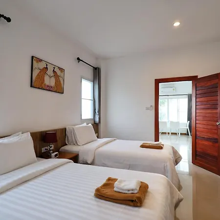 Horizon Beach Resort Koh Jum Exterior photo
