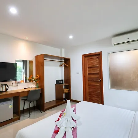Horizon Beach Resort Koh Jum Exterior photo