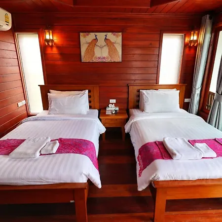 Horizon Beach Resort Koh Jum Exterior photo