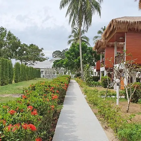 Horizon Beach Resort Koh Jum Exterior photo